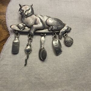 Vintage JJ Jonette Pewter Cat Brooch With Dangling Charms